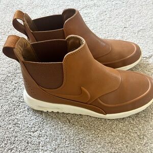 Nike sneakers. Size 8.5